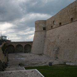 Castello Aragonese