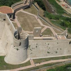 Castello Aragonese