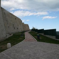 Castello Aragonese